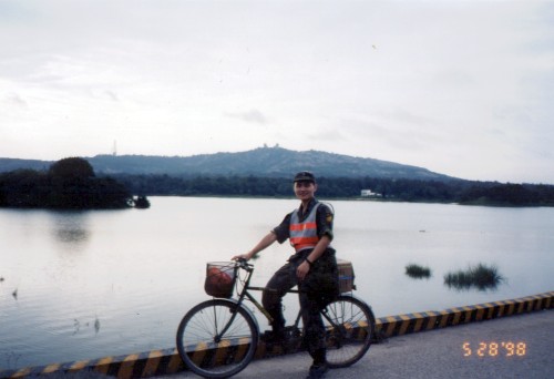 �ܺ}�G��I�`�`�i�H�ݨ�Գ������A�M�}�񨮹C��i�O�۷��ɨ����@��ƩO�I